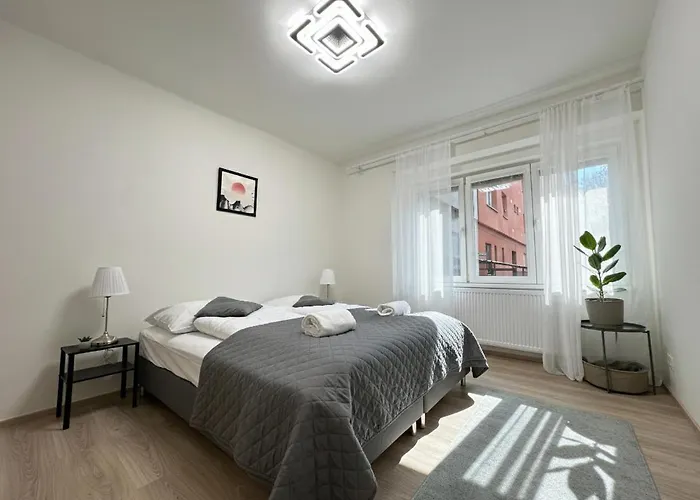 Spacious 3br Near Metro *