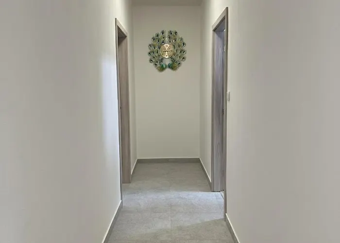Apartamento Spacious 3br Near Metro